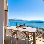 Vosalia Villa Ligia