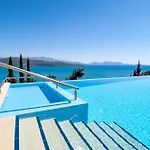 Vosalia Villa Ligia