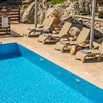 Villa Vosalia Ligia