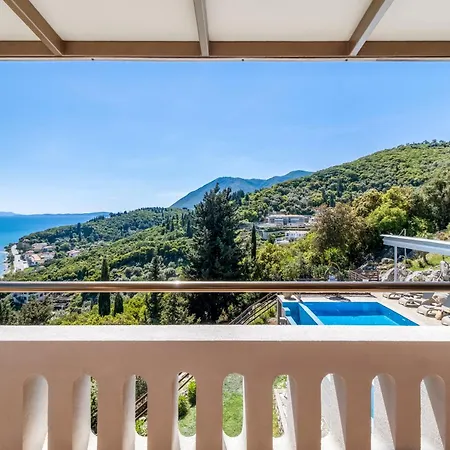 Vosalia Lygia (Lefkada)